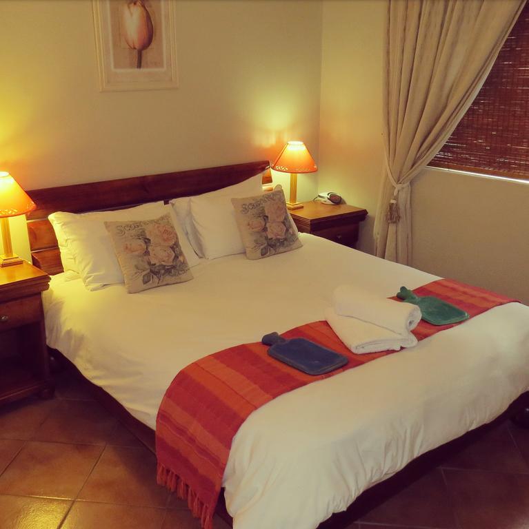 Smithland Guest Apartments Cape Town Bellville Exterior photo